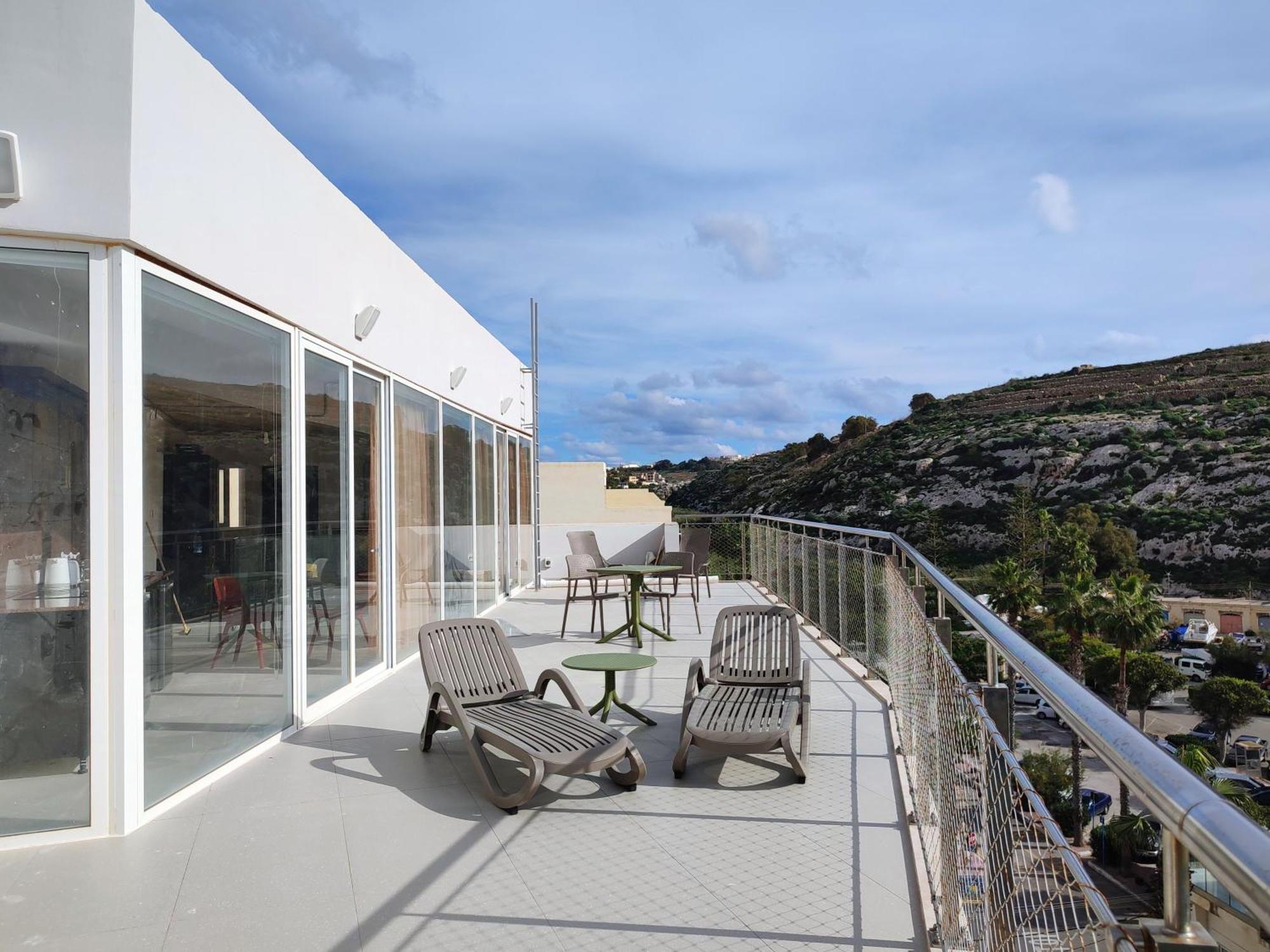Xlendistays - Centrally Located Seafront Living Holiday Spaces In クレンディ エクステリア 写真