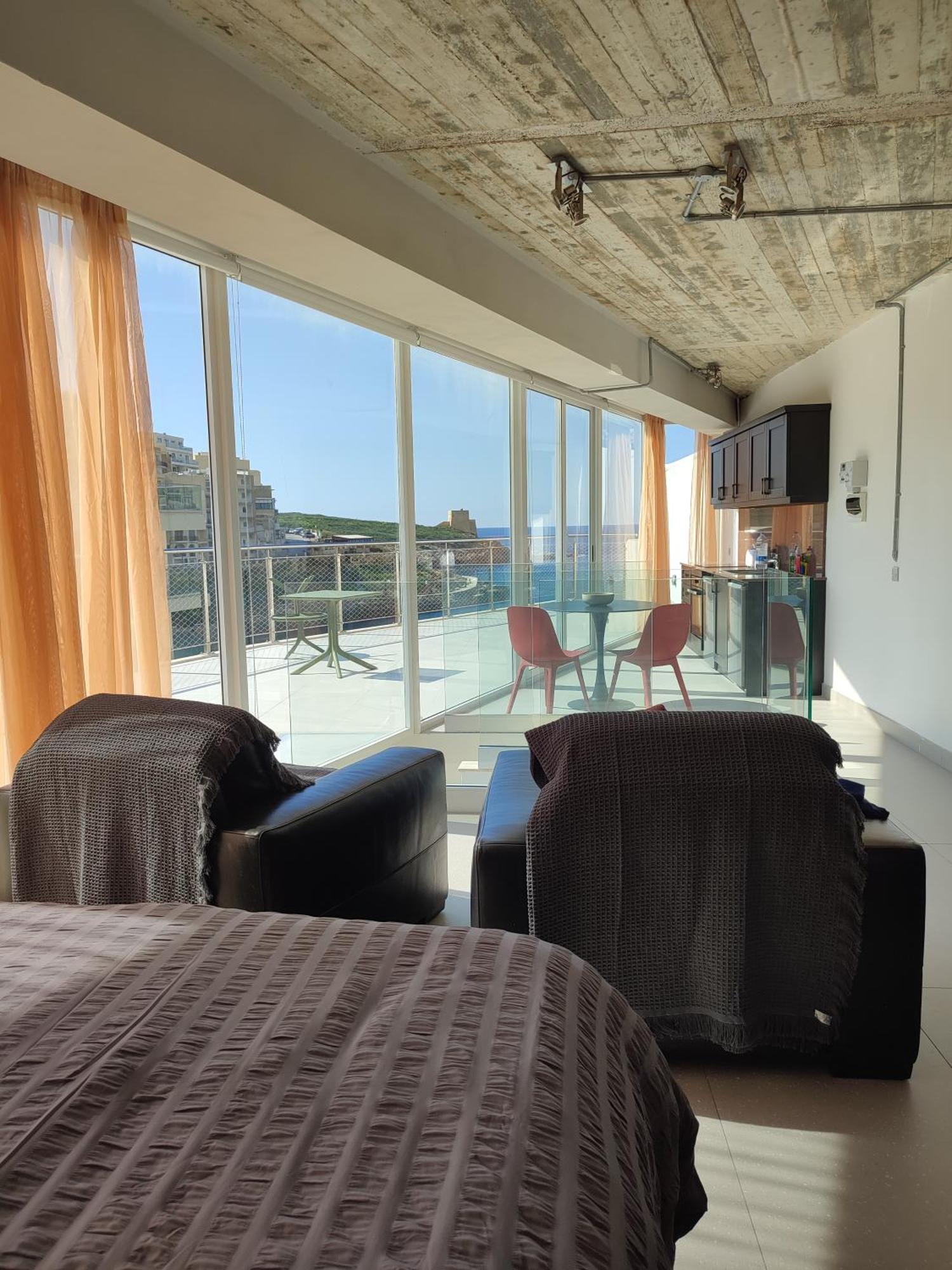 Xlendistays - Centrally Located Seafront Living Holiday Spaces In クレンディ エクステリア 写真