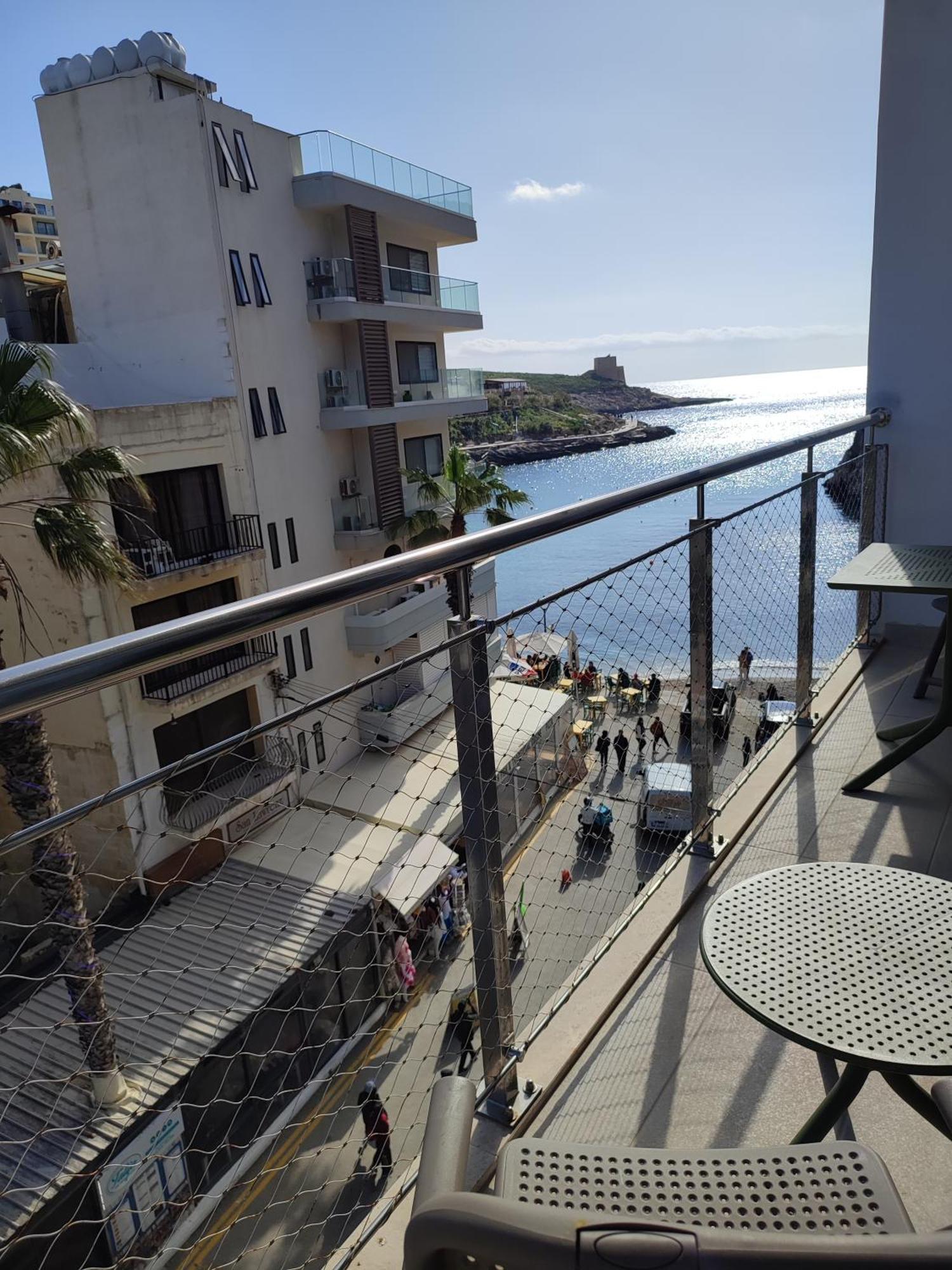 Xlendistays - Centrally Located Seafront Living Holiday Spaces In クレンディ エクステリア 写真